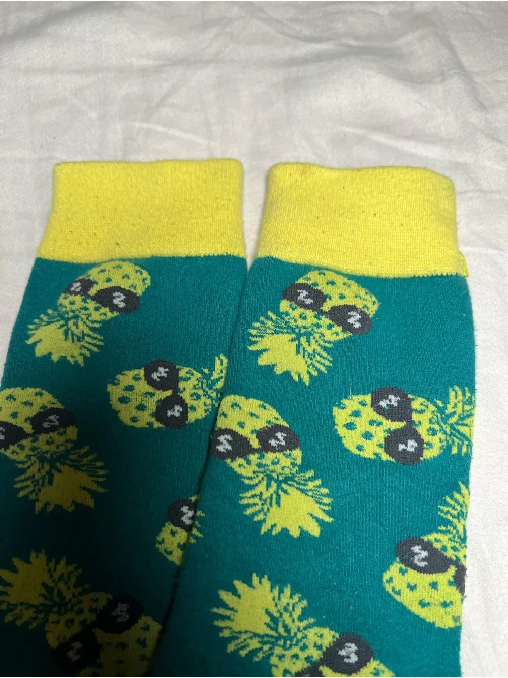 🎉5/$25 Old Navy Pineapple Socks